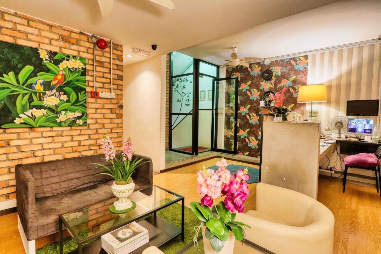 Bata Merah Boutique Hotel Бантинг Екстериор снимка