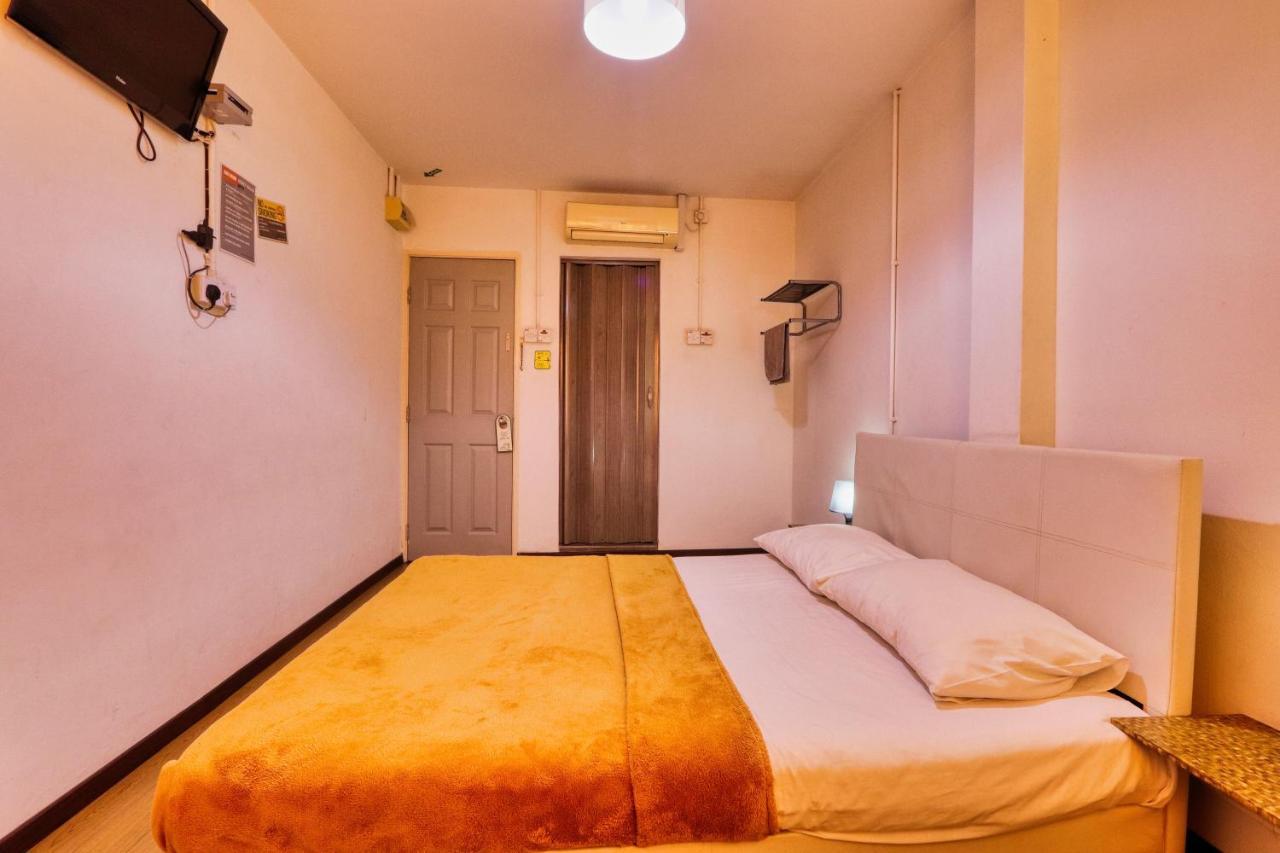 Bata Merah Boutique Hotel Бантинг Екстериор снимка