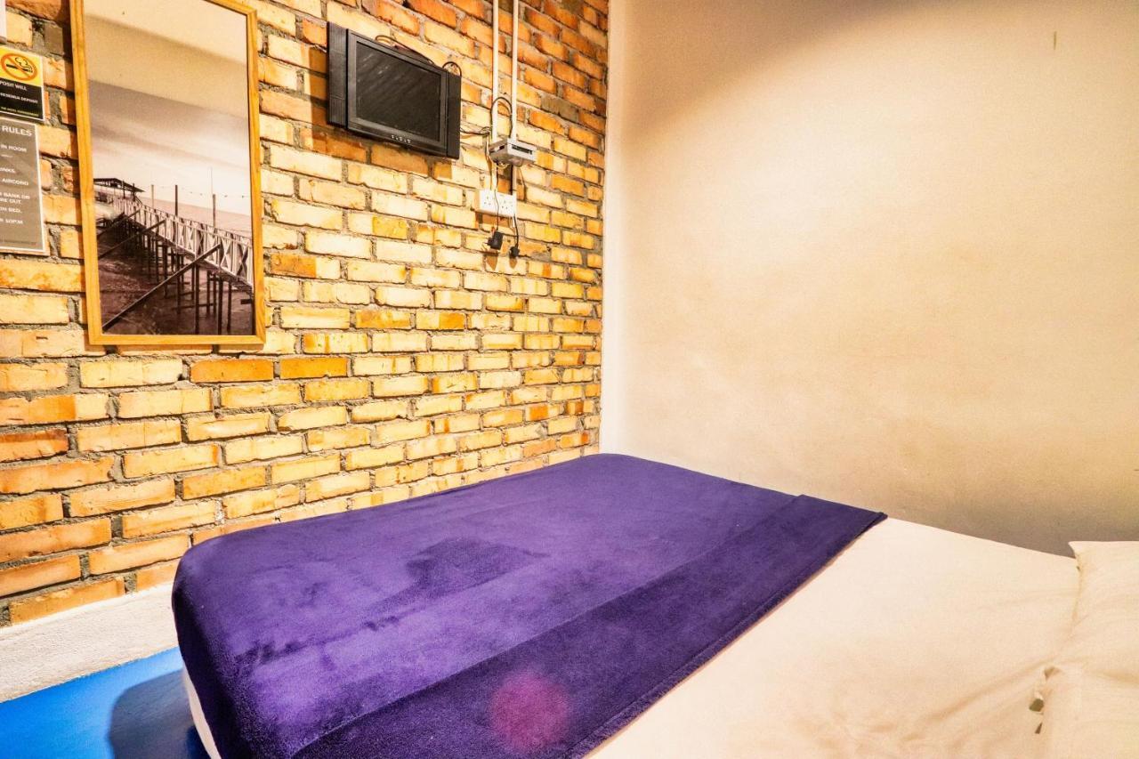 Bata Merah Boutique Hotel Бантинг Екстериор снимка